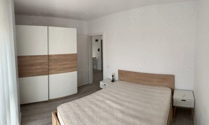 Persoană fizică vând apartament 2 camere Florești, Teilor - imagine 2