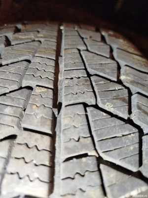 vand 2 jante cu cauciucuri de iarna - imagine 2