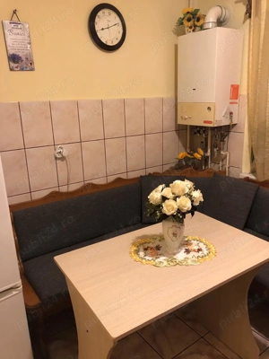 Apartament  de  vanzare  - imagine 3