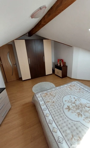 Apartament mansarda. - imagine 5
