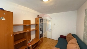 Apartament cu 4 camere de vânzare și boxă 12 mp zonă Ultracentrală - imagine 5