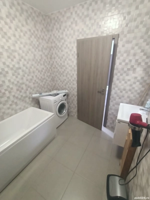 Lipovei,Lux,In Bloc Nou cu Centrala+Loc Parcare+Lift,Etajul 1,Merita Văzut 100% - imagine 9