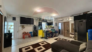 Casa 3 camere, teren 880 mp, beci, foisor, garaj, panouri solare