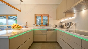 Vila moderna cu vedere spre padure Poiana Angelescu - imagine 8