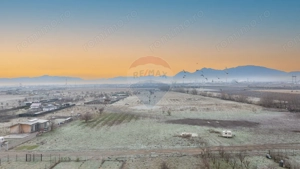 Comision 0 %! Teren 1,952mp Sanpetru, Strada Paraului! - imagine 4