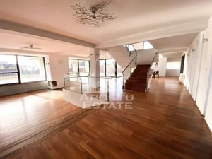 Casă/vilă/spațiu comercial–650mp utili/teren 3000 mp - imagine 2