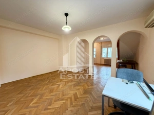 Apartament cu 4 camere la casa, centrala proprie, Olimpia - Stadion - imagine 2