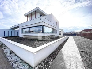 Casă/vilă/spațiu comercial–650mp utili/teren 3000 mp - imagine 14