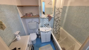 Apartament cu 3 camere, balcon, zona Sagului - imagine 9