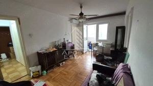 Apartament cu 3 camere, balcon, zona Sagului - imagine 5