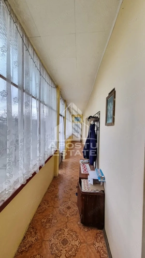 Casa individuala de vanzare cu 3 camere si 2 fronturi Giarmata - imagine 6