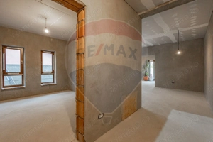 Casă / Vilă cu 3 camere de vânzare - imagine 19