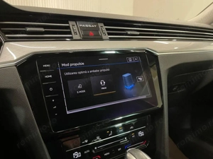 Volkswagen Passat - imagine 19