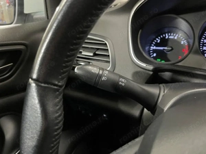 Renault Megane - imagine 16