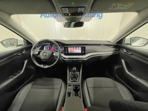 Skoda Octavia - imagine 8