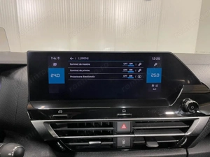 Citroen C4 - imagine 14