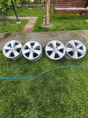 Genți auto aliaj originale Skoda superb 3 R16 2023 - imagine 2