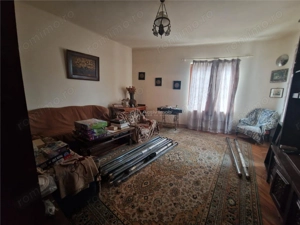 Casa pe sol, teren 372 mp - zona centrala - imagine 2