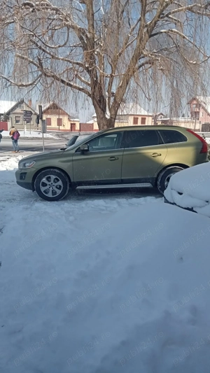 Vând volvo xc60 2009 4x4 2,4 km 178mii reali - imagine 2