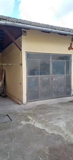 Inchiriez spatiu depozitare in centru Brasov, 13 mp