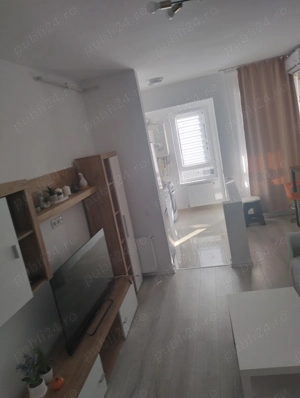 Închiriez apartament 2 camere  - imagine 5