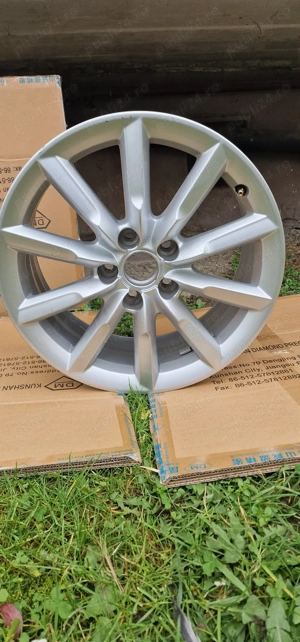 Vand set jante Audi Q3 2014 - imagine 2