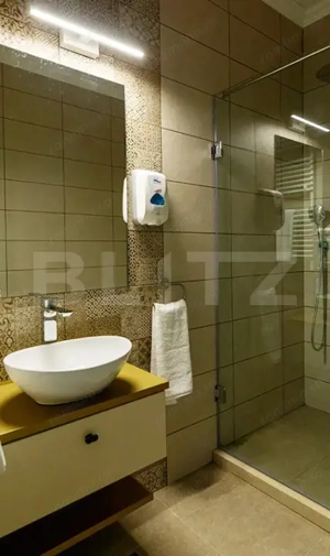 Oportunitate de Investiție în Exclusivitate: Hotel Imperium-Proprietate de Lux - imagine 15