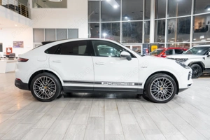 Porsche Cayenne Coupe 3.0 eHybrid V6 - imagine 5