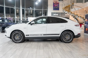 Porsche Cayenne Coupe 3.0 eHybrid V6 - imagine 4