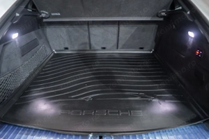 Porsche Cayenne Coupe 3.0 eHybrid V6 - imagine 9