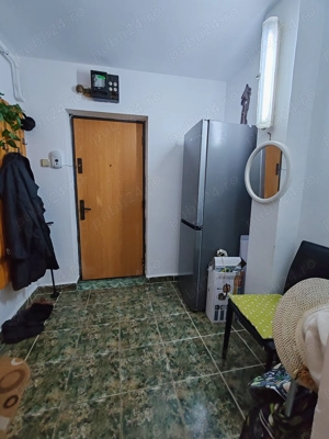 Apartament 2 camere Trivale, et.3, confort 1, centrala termica-70.600 euro - imagine 5