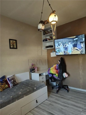 GIROC - 2 Camere - Etajul 1 - Central - imagine 4