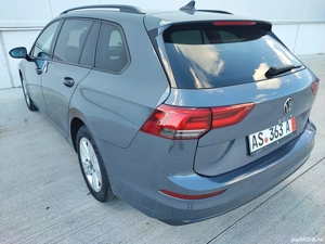 Volkswagen Golf 8 - imagine 5