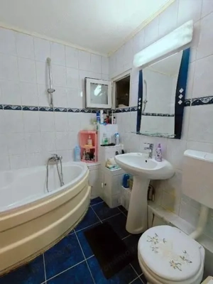 Apartament 3 camere decomandat 3 minute metrou Aparatorii Patriei - imagine 11