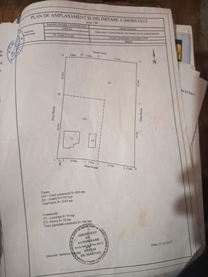 Vând teren intravilan 