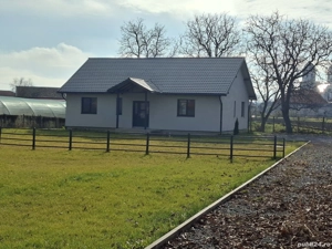 Vând casa nouă -157.000 euro