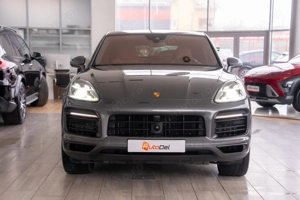 Porsche Cayenne Coupe S - imagine 2