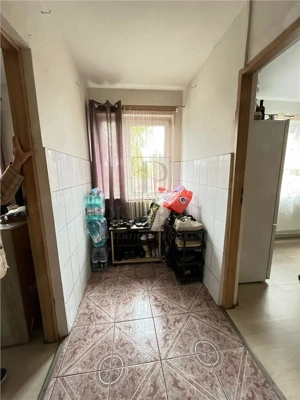 Lunei - 2 Camere - Etaj 1 - Amenajat - Aproape de complexul studentesc - Ideal investitie - imagine 7
