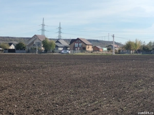 Teren intravilan de 1100 mp, la 2,5 km de Slatina loc. Proaspeți - imagine 2