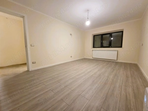 Apartament -3 camere -SUPERB- parter -CARTIER E3 - imagine 9