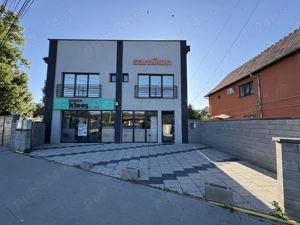 Închiriez spațiu comercial în zona centrala