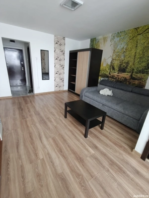 Garsoniera de inchiriat 