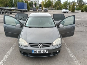 Vând Golf 5 an 2007