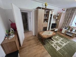 Apartament 3 camere la etaj 2, zona Astra - imagine 3