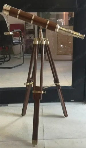 Superb telescop antic din alama masiva și trepied din lemn ,piesă colecție