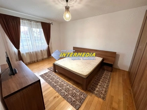 Apartamemt 3 camere decomandat CETATE Stadion, cu balcon, parcare, mobilat si utilat complet - imagine 4