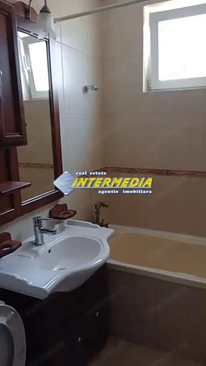 Apartamemt 3 camere decomandat CETATE Stadion, cu balcon, parcare, mobilat si utilat complet - imagine 9