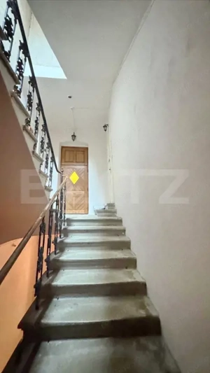Pod spaițos, transformabil în apartamente, 285 mp, Piața Sfatului - imagine 10