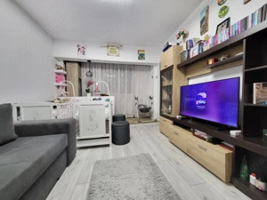 Preț bun! Garsonieră gata de locuit în zona 9 Mai