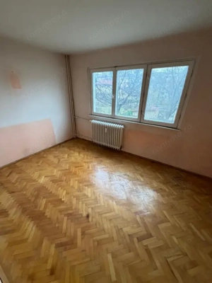 Tatarasi- Apartament 3 camere decomandat, etajul 1